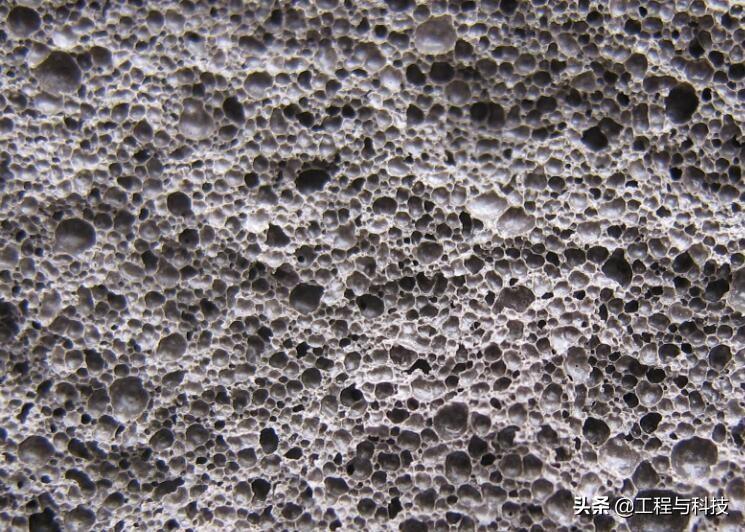 泡沫混凝土是什么材料？（泡沫混凝土有什么作用？）(图3)